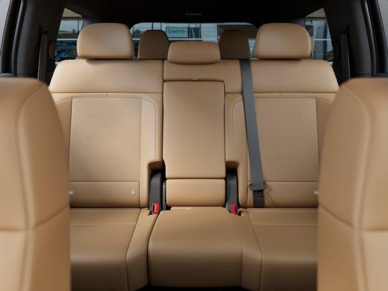 2027 Hyundai SANTA FE Limited 7P