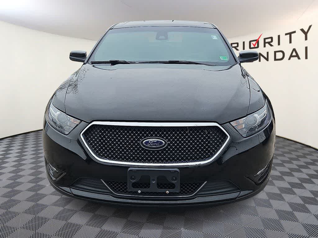 2018 Ford Taurus SHO