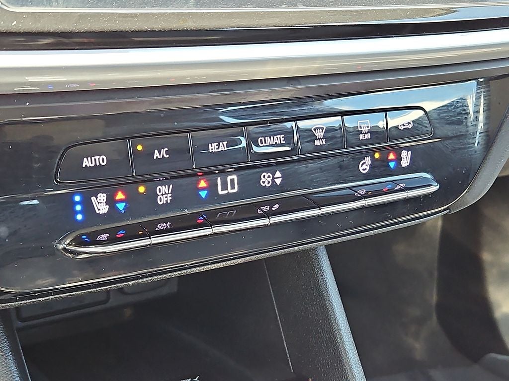 2023 Chevrolet Bolt EUV LT
