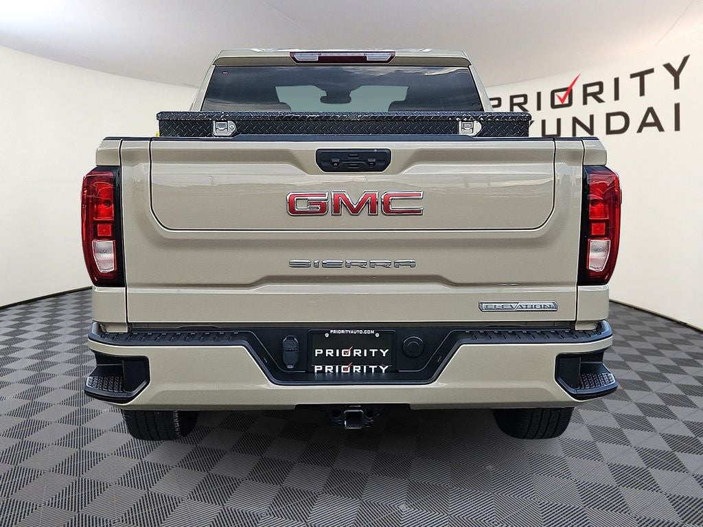 2022 GMC Sierra 1500 Elevation