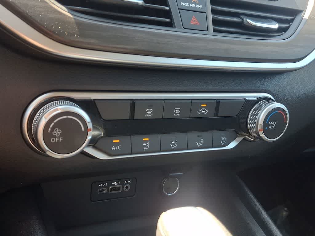 2025 Nissan Altima SV