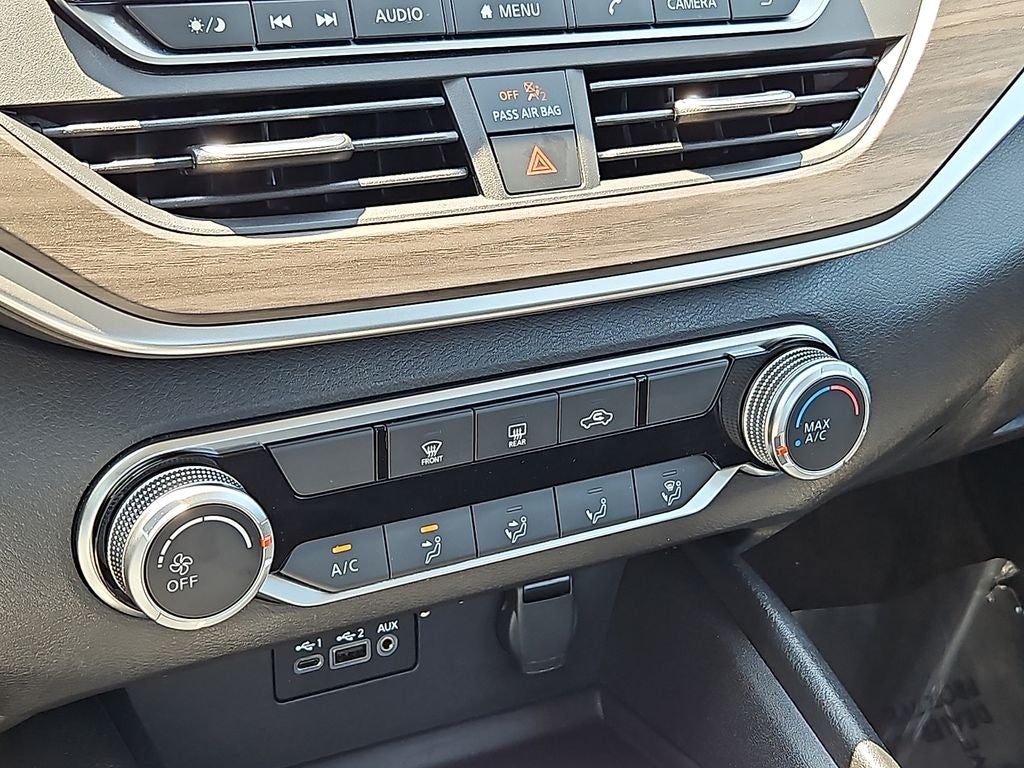 2025 Nissan Altima SV