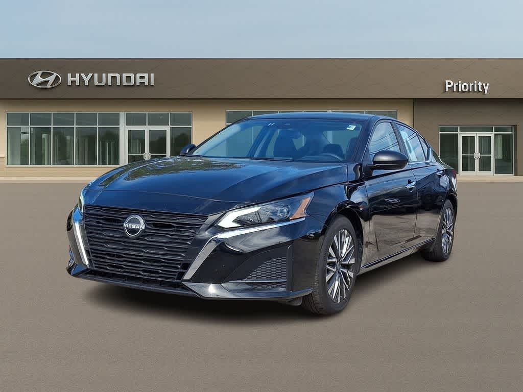 2025 Nissan Altima