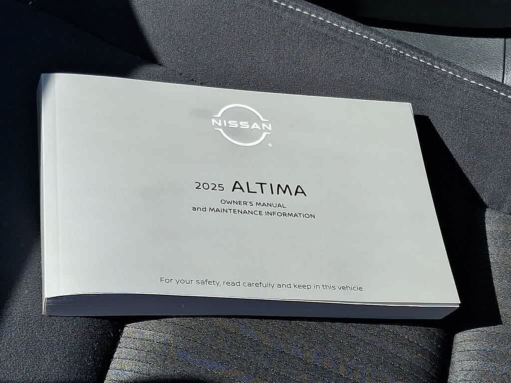 2025 Nissan Altima SV