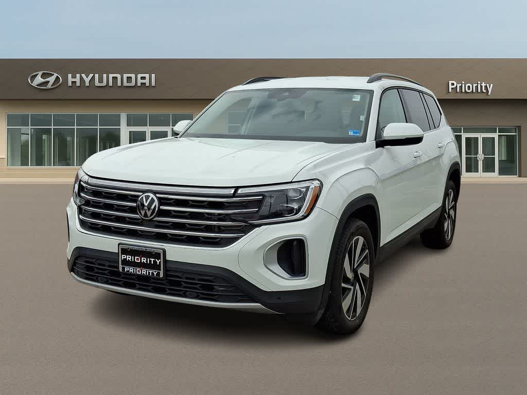 2024 Volkswagen Atlas 2.0T SE w/Technology