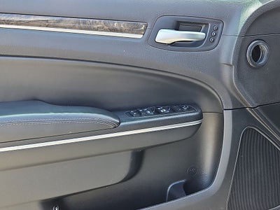 2016 Chrysler 300 300C
