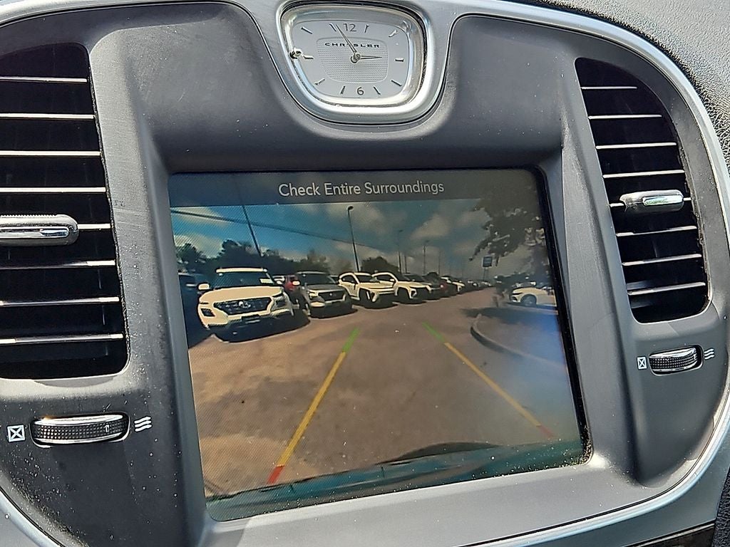 2016 Chrysler 300 300C
