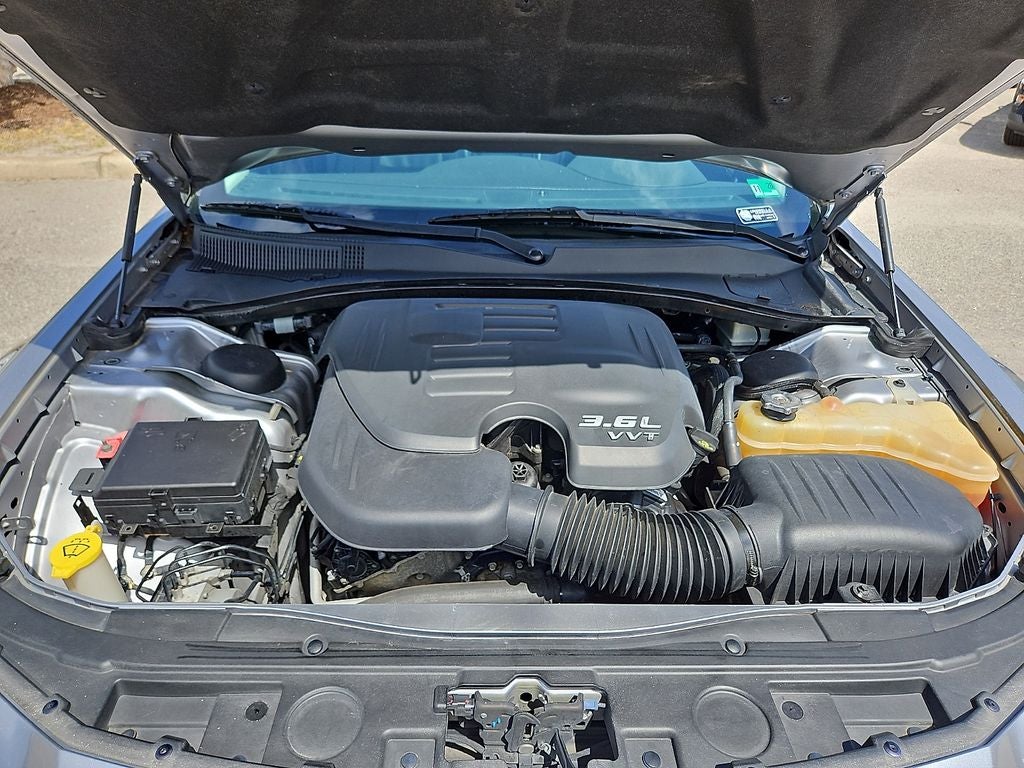 2016 Chrysler 300 300C