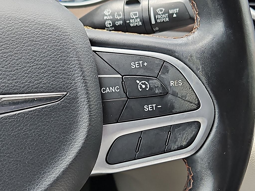 2017 Chrysler Pacifica Touring-L
