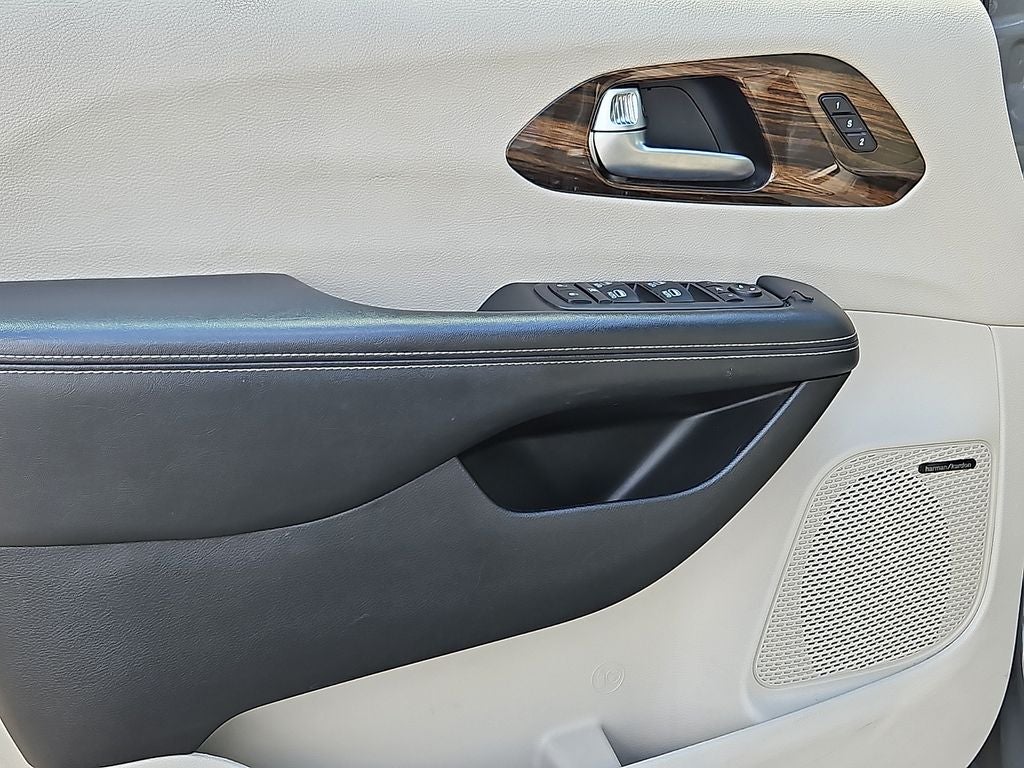 2021 Chrysler Pacifica Limited