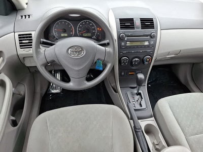 2010 Toyota Corolla 4dr Sdn Auto (Natl)