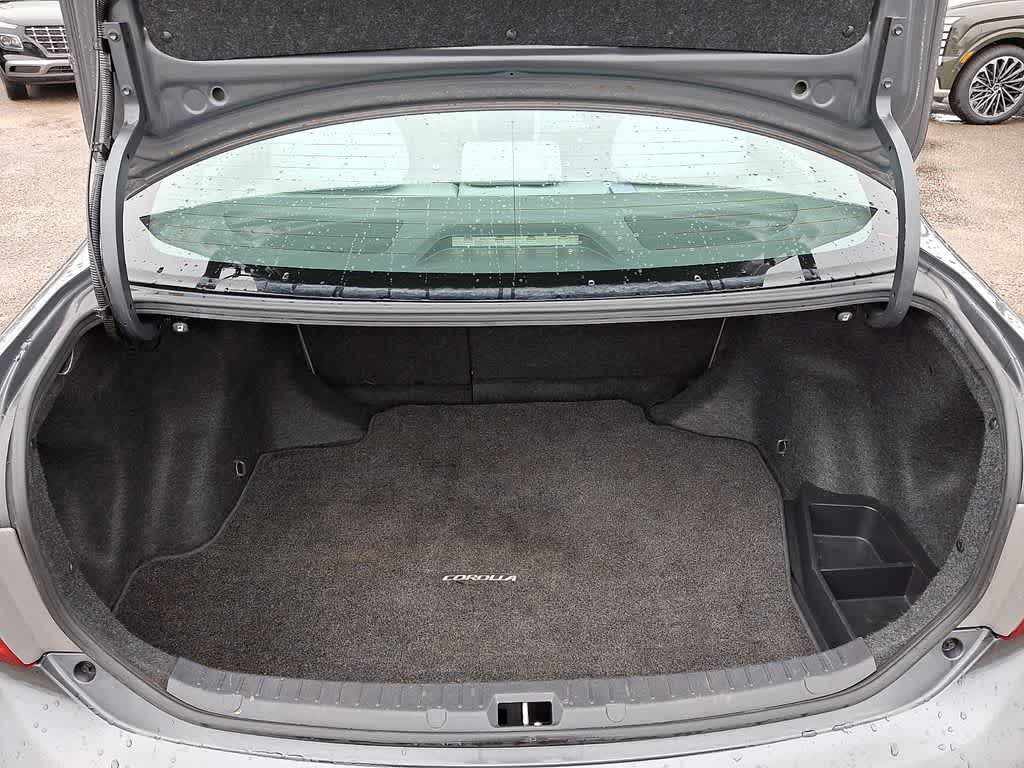 2010 Toyota Corolla 4dr Sdn Auto (Natl)