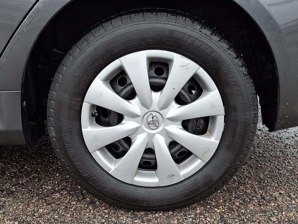 2010 Toyota Corolla 4dr Sdn Auto (Natl)