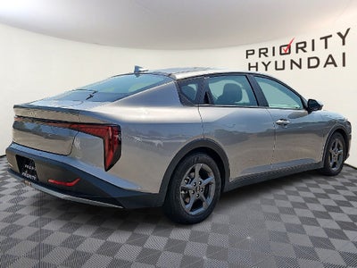 2025 Kia K4 LXS