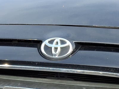2019 Toyota Yaris L