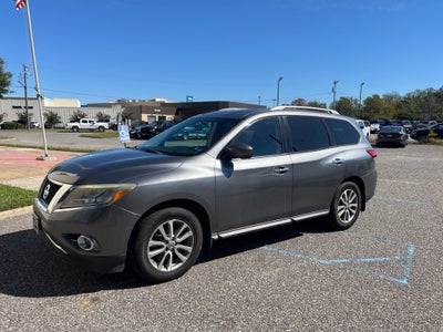 2016 Nissan Pathfinder SV