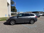 2016 Nissan Pathfinder SV