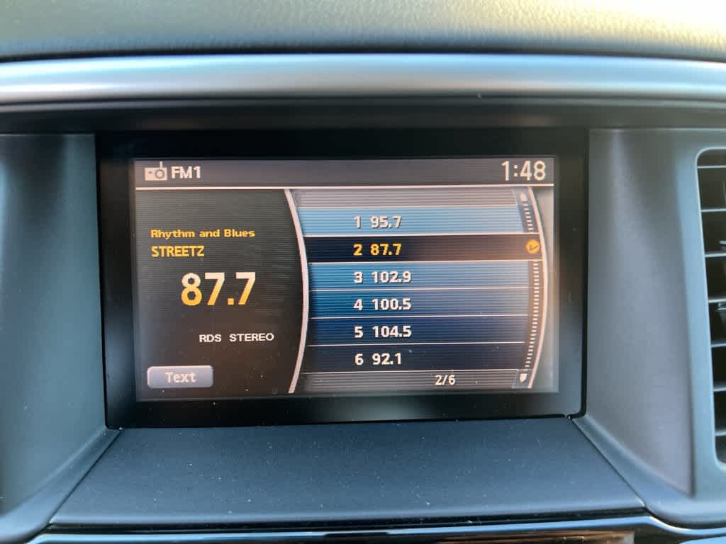2016 Nissan Pathfinder SV