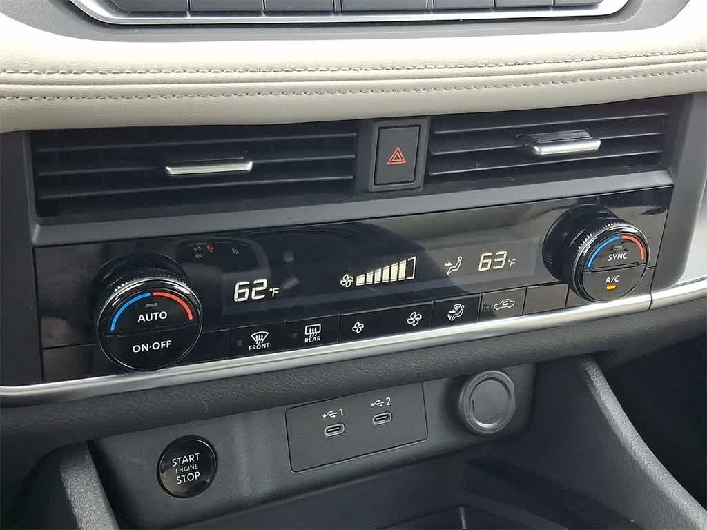 2025 Nissan Rogue SV