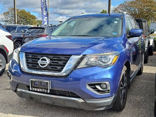 2017 Nissan Pathfinder Platinum