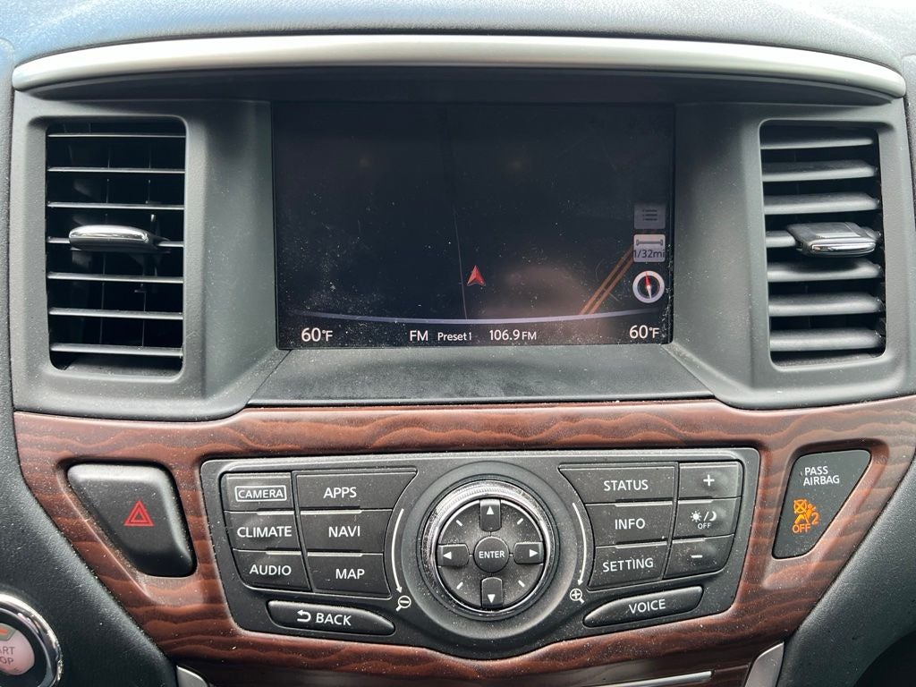 2017 Nissan Pathfinder Platinum