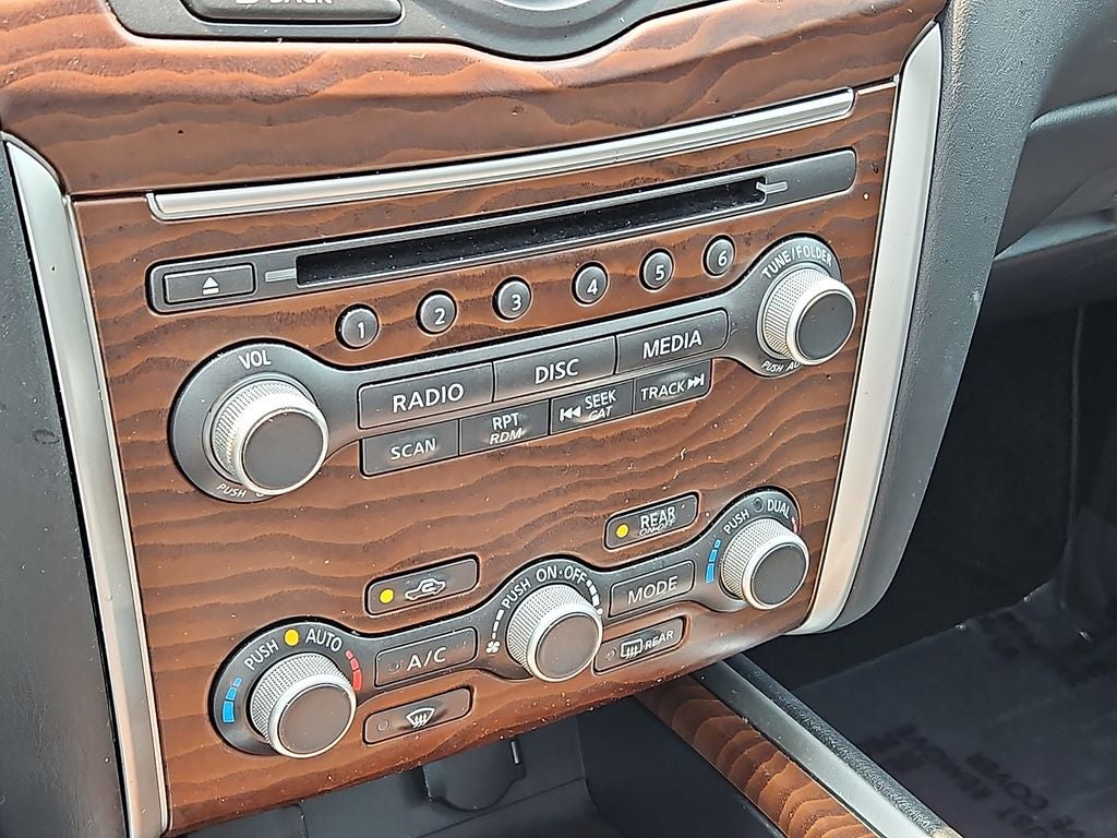 2017 Nissan Pathfinder Platinum