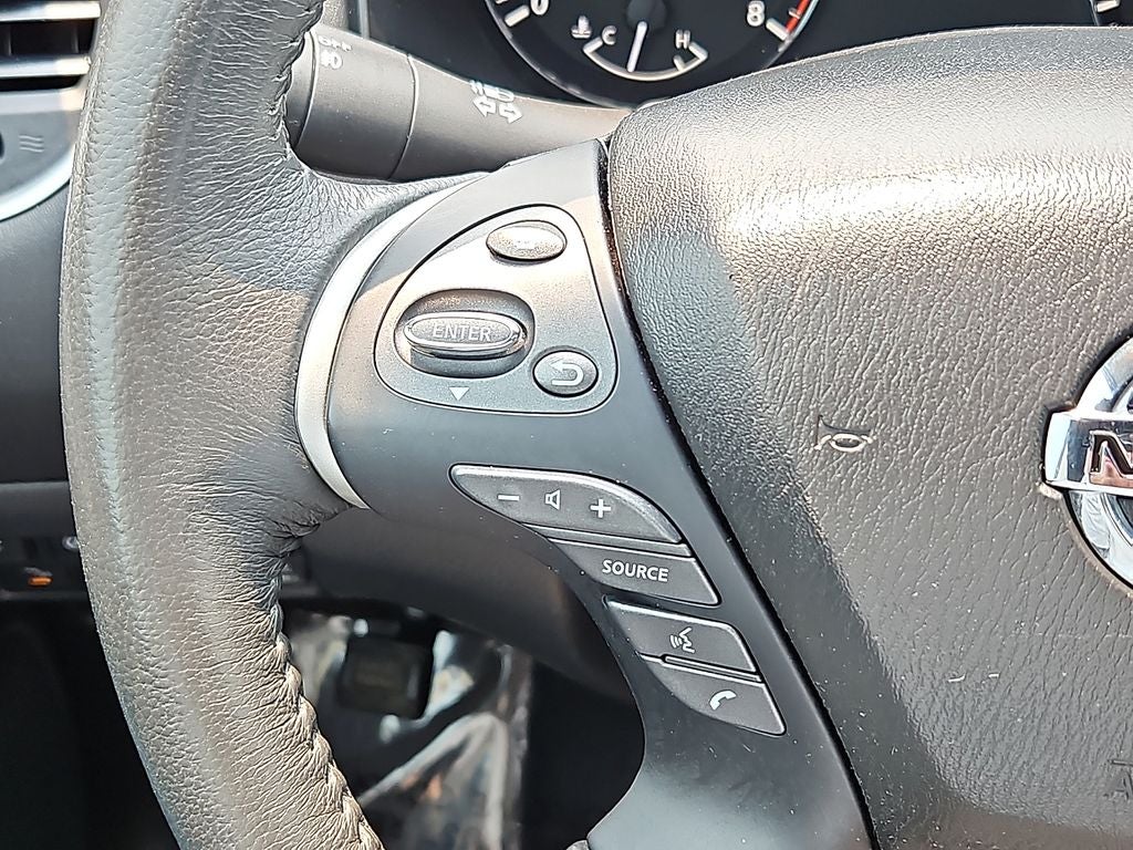 2017 Nissan Pathfinder Platinum