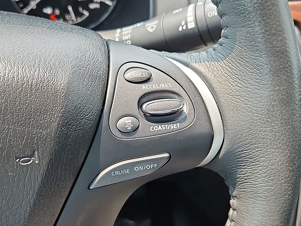 2017 Nissan Pathfinder Platinum