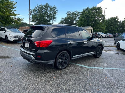 2017 Nissan Pathfinder Platinum