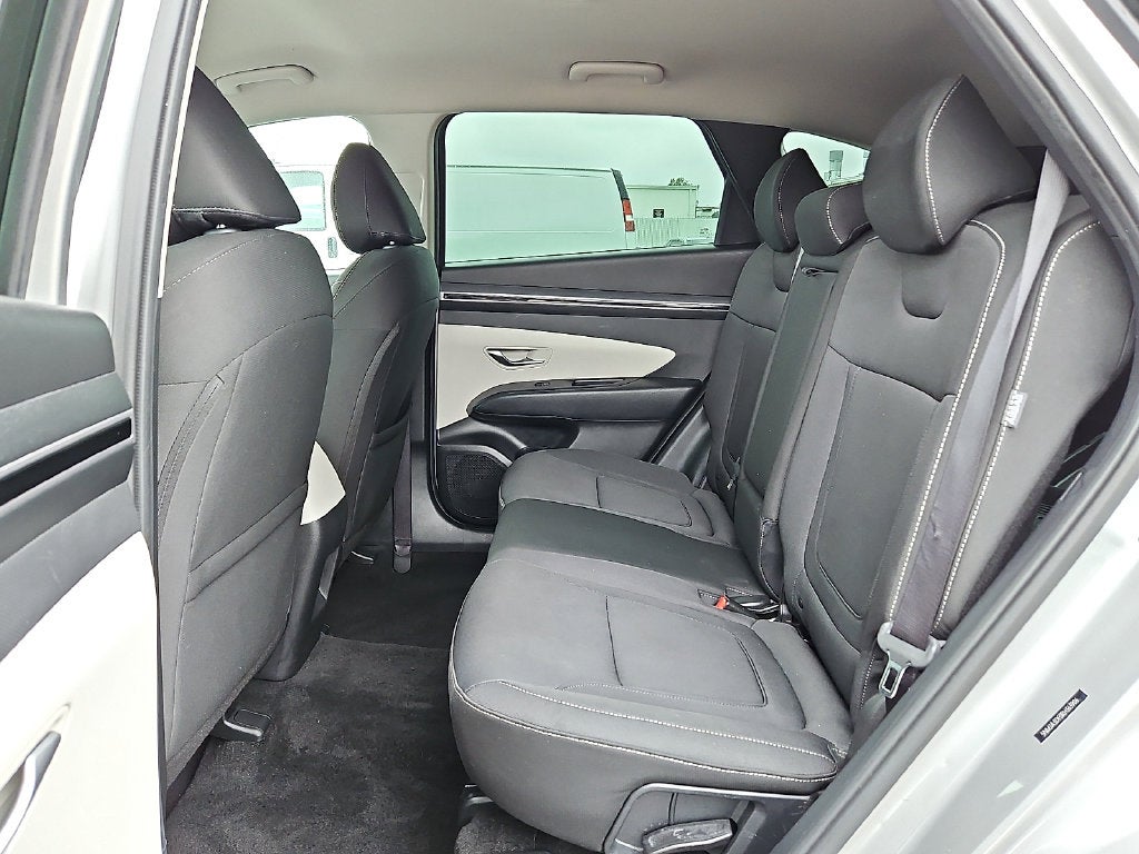2024 Hyundai TUCSON SE