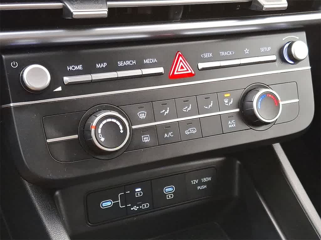 2025 Hyundai TUCSON SE