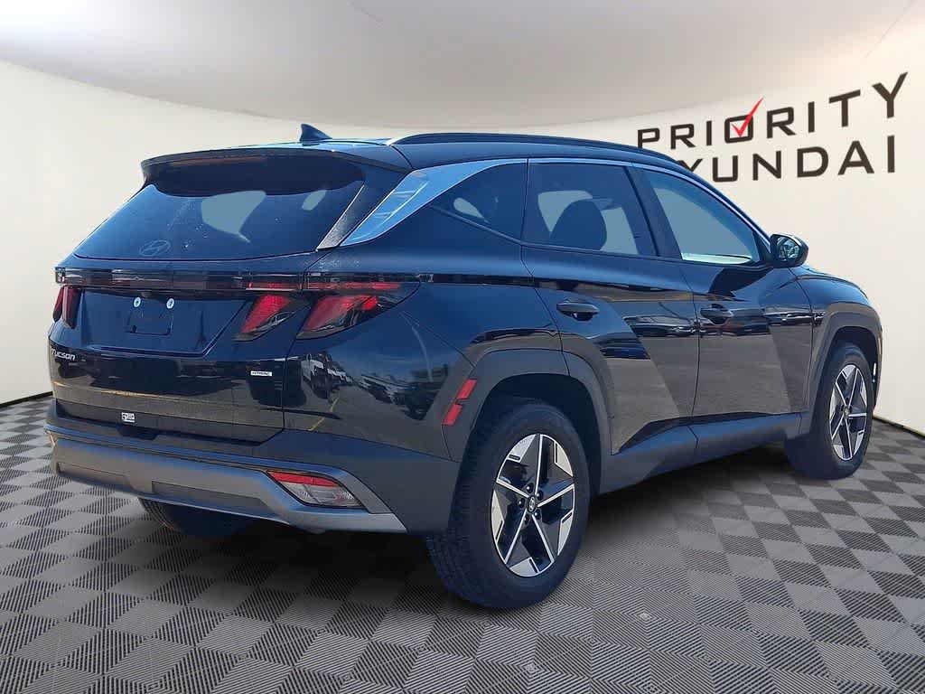 2025 Hyundai TUCSON SEL