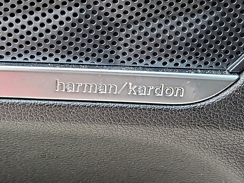 2023 Hyundai SANTA FE HYBRID SEL Premium