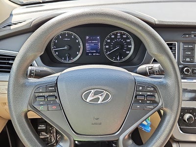 2015 Hyundai SONATA 2.4L SE
