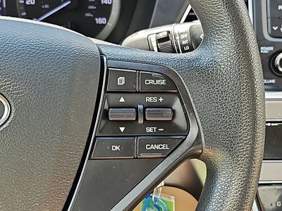 2015 Hyundai SONATA 2.4L SE