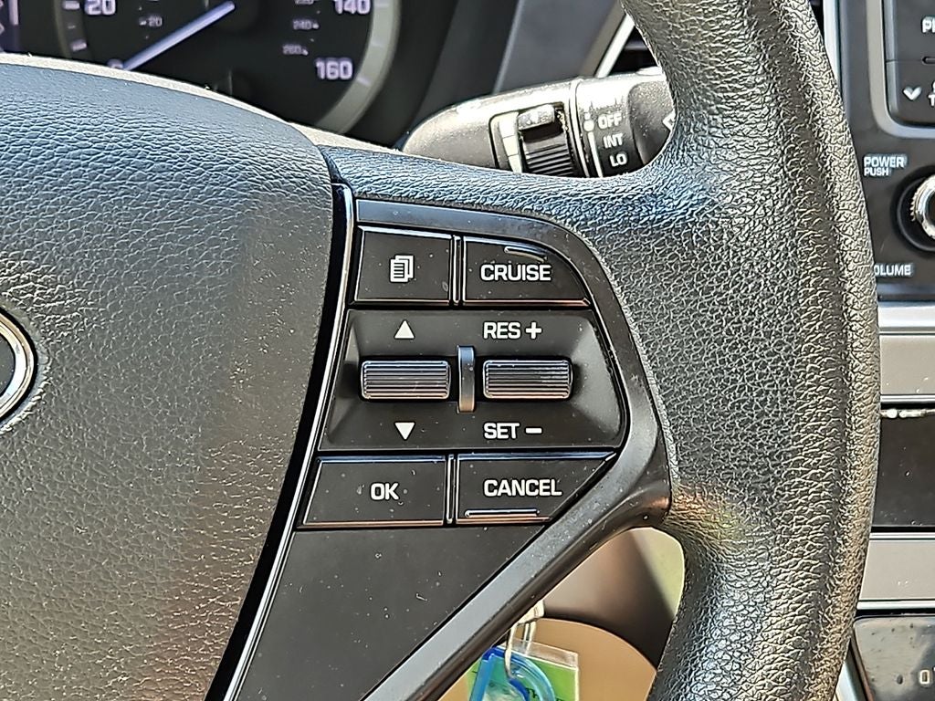 2015 Hyundai SONATA 2.4L SE