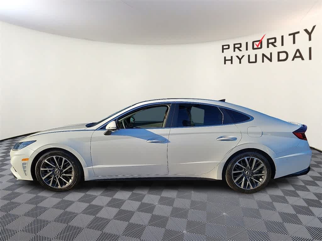 2021 Hyundai SONATA Limited