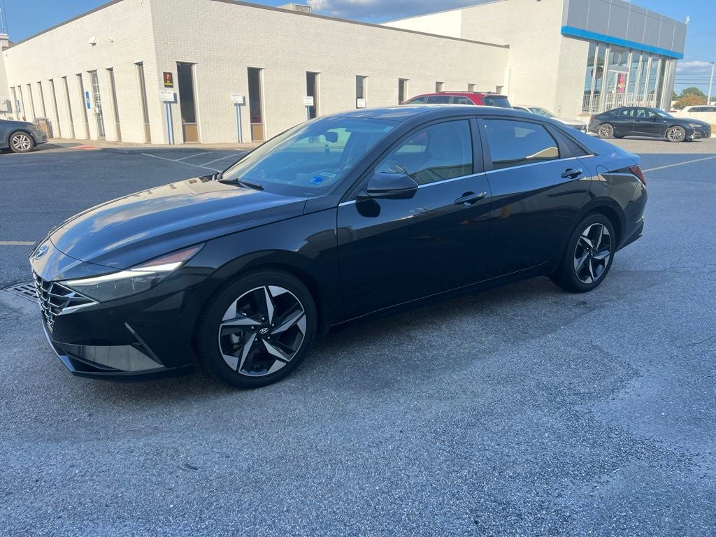2021 Hyundai ELANTRA Limited