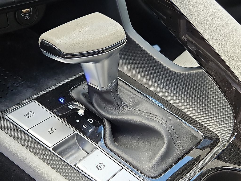 2021 Hyundai ELANTRA Limited