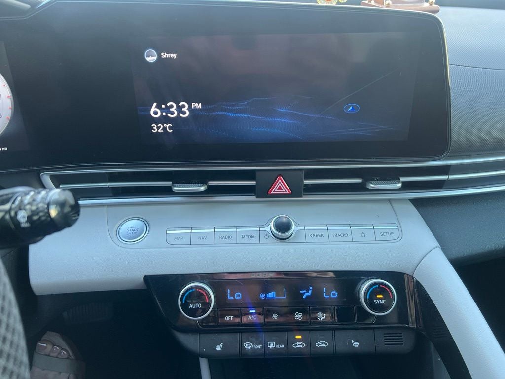 2021 Hyundai ELANTRA Limited
