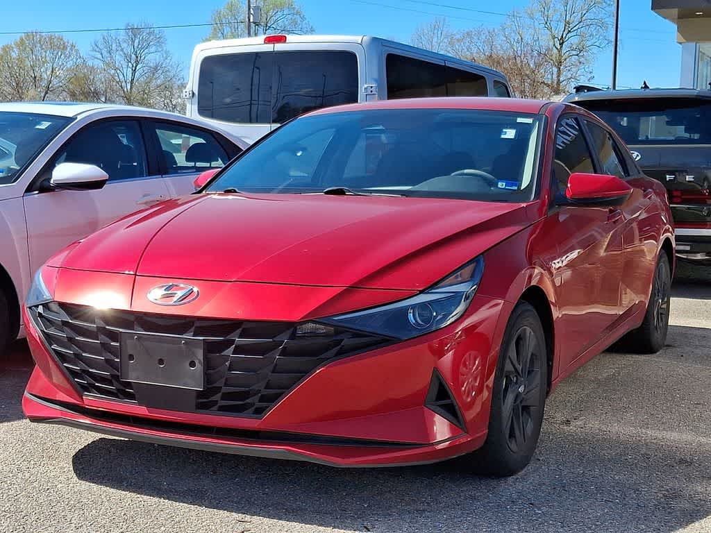 2022 Hyundai ELANTRA SEL