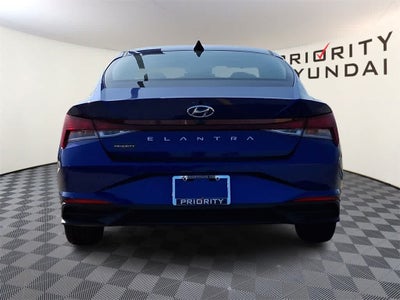 2022 Hyundai ELANTRA SEL