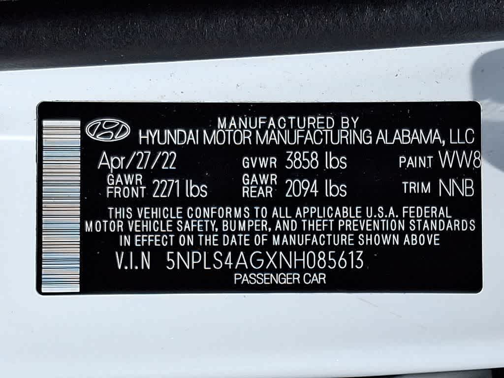 2022 Hyundai ELANTRA SEL
