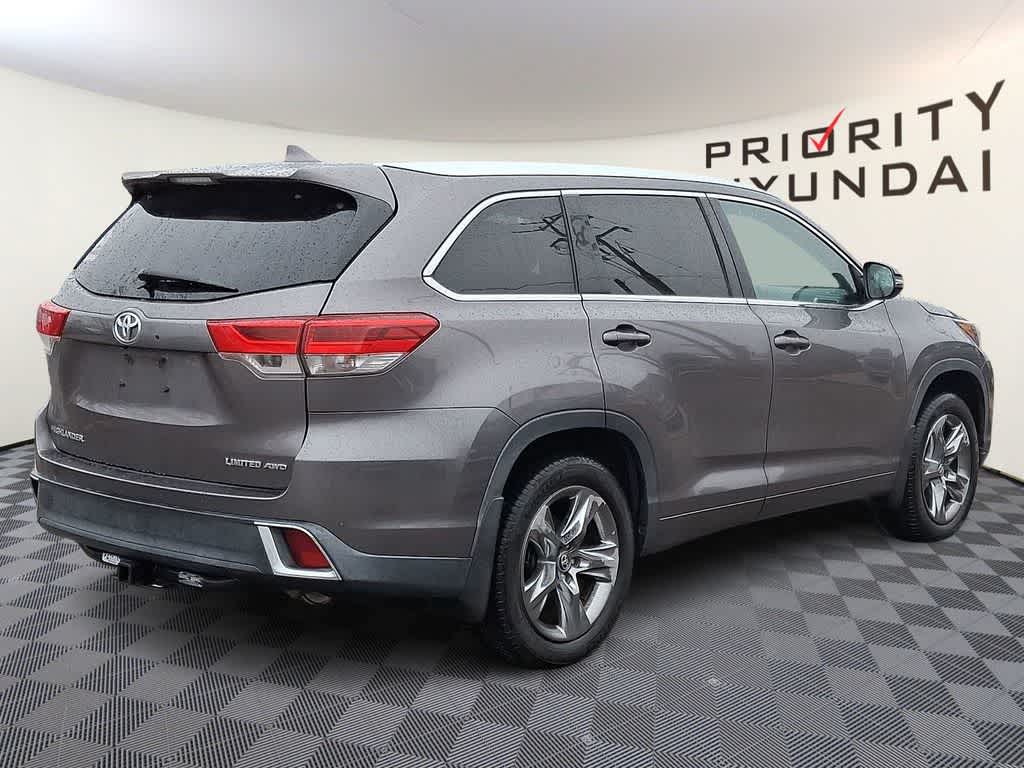 2017 Toyota Highlander Limited Platinum