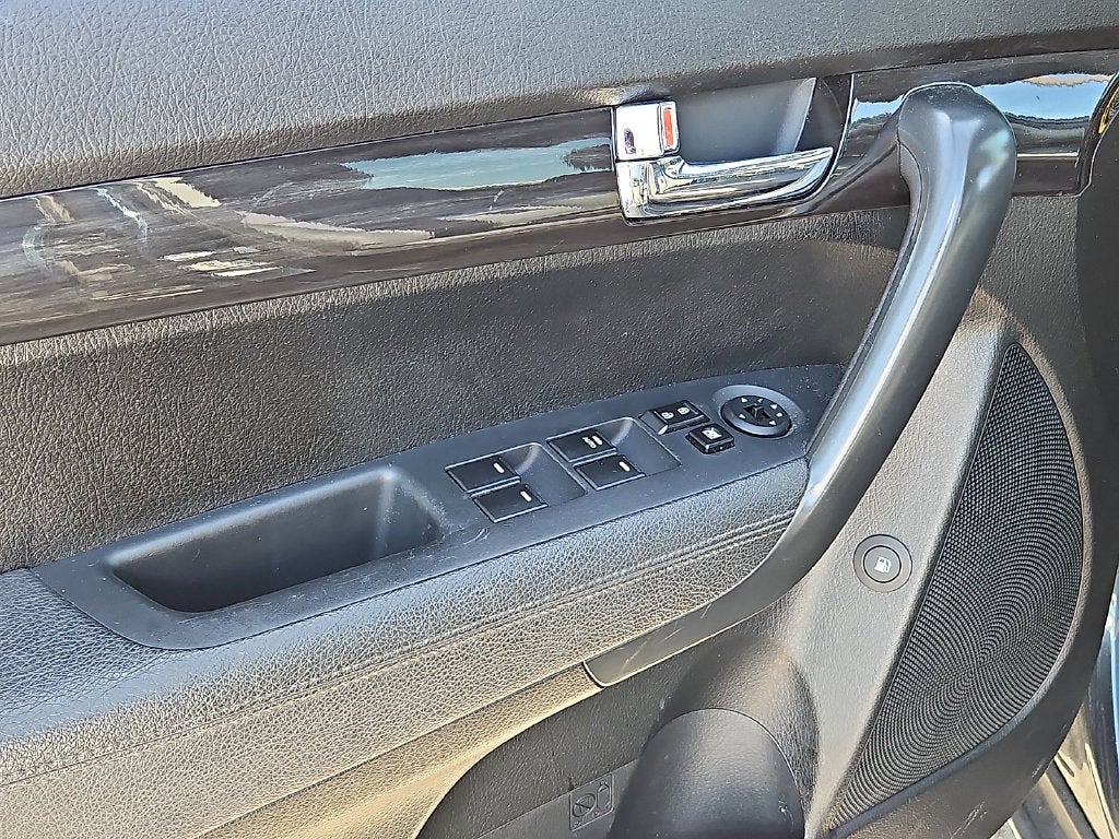2012 Kia Sorento LX