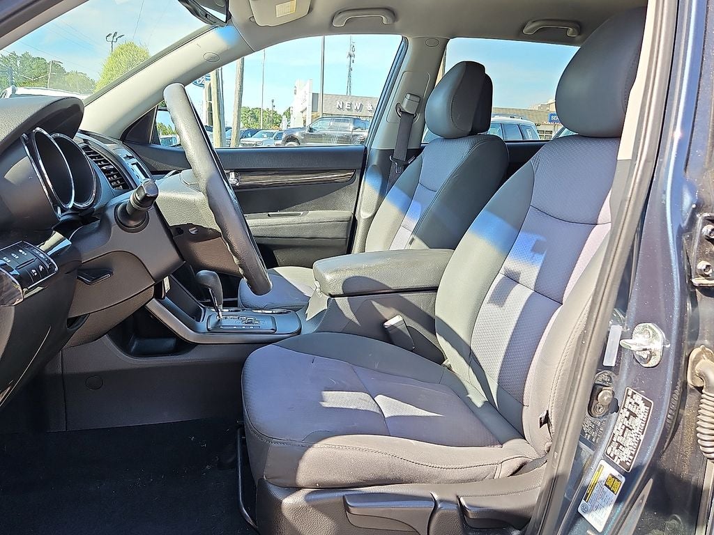 2012 Kia Sorento LX