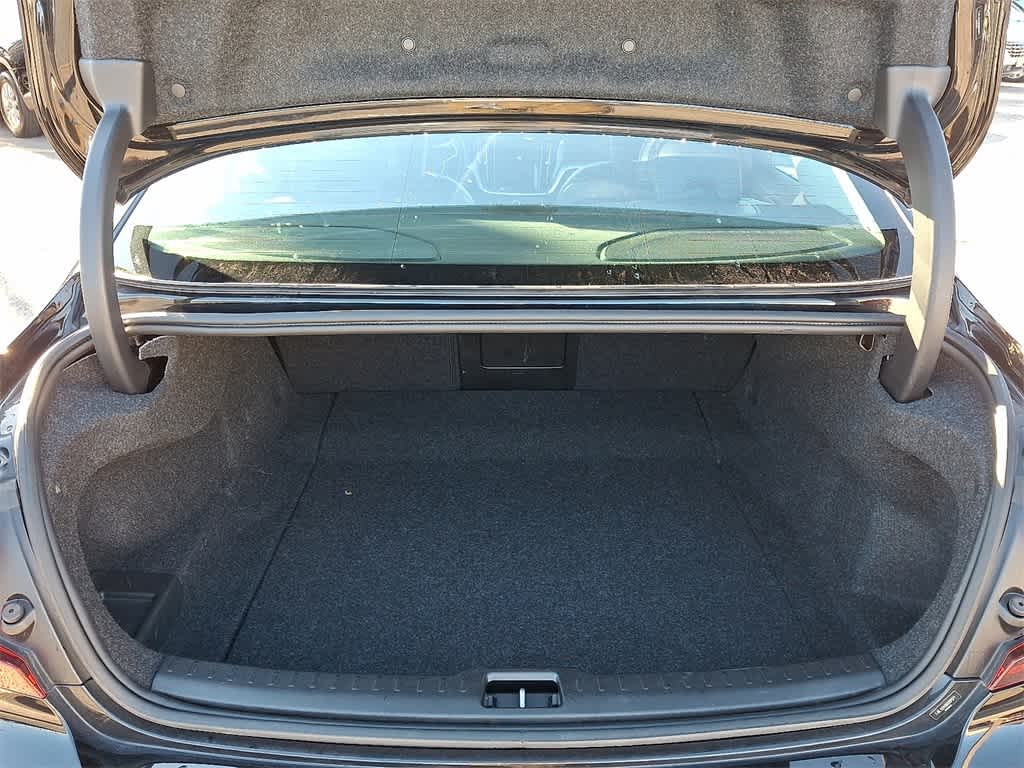 2024 Volvo S60 Core Dark Theme