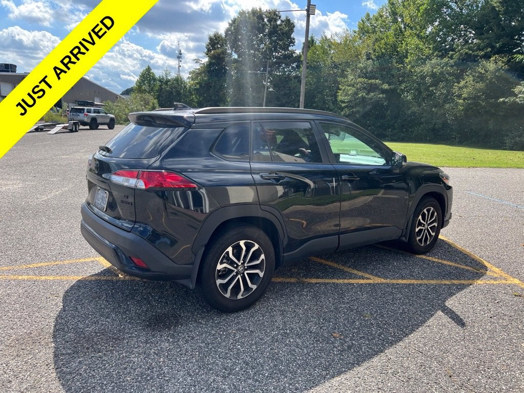 2024 Toyota Corolla Cross Hybrid SE