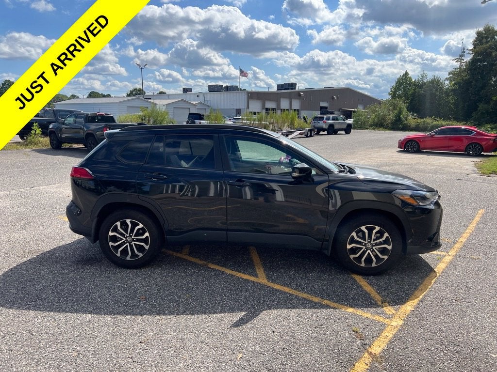 2024 Toyota Corolla Cross Hybrid SE