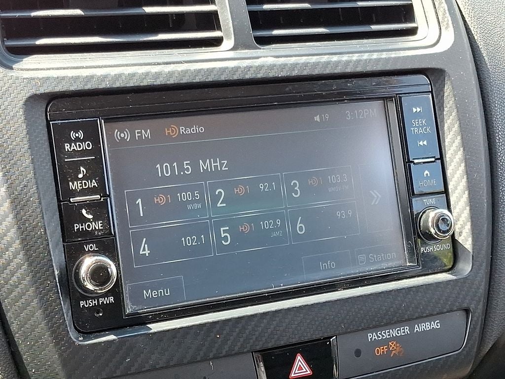 2019 Mitsubishi Outlander Sport Base